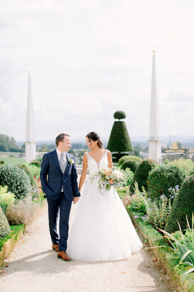 Wedding at Waldegg Castle marriage couple